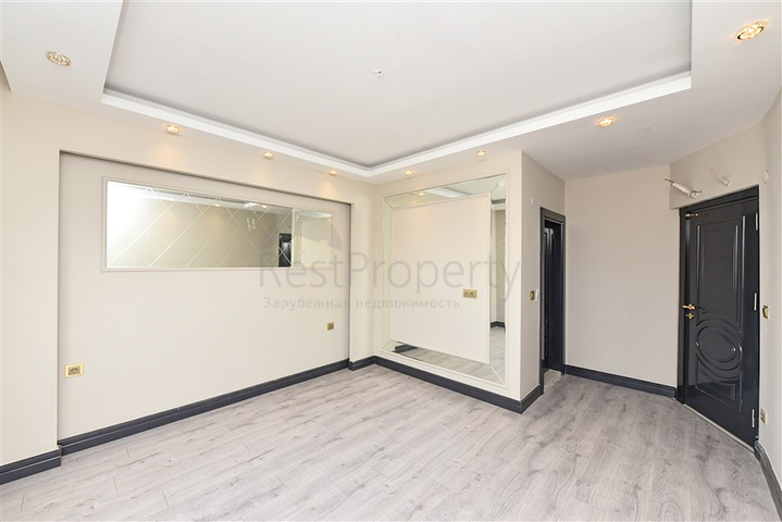 3+1 apartment with separate kitchen in the center of Alanya