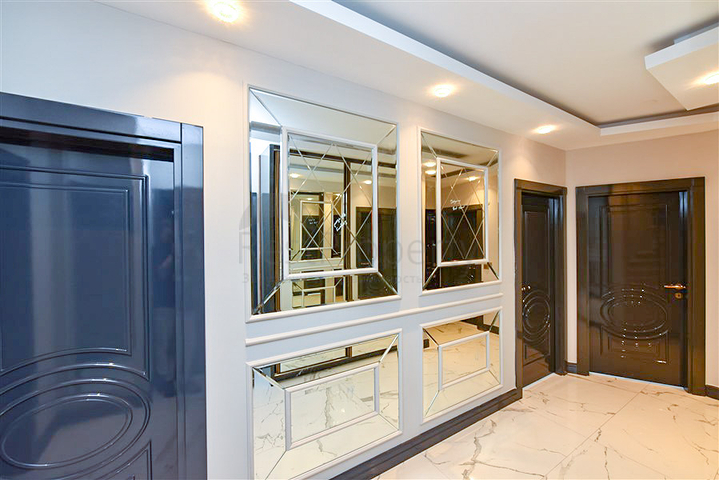 3+1 apartment with separate kitchen in the center of Alanya