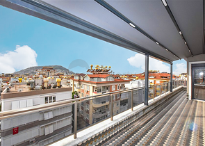 3+1 apartment with separate kitchen in the center of Alanya