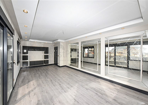 3+1 apartment with separate kitchen in the center of Alanya