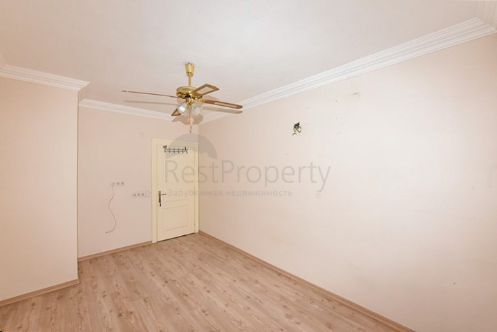 Large 3+1 apartment in the center of Alanya 