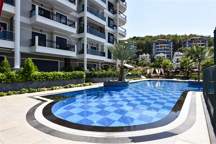 One-bedroom apartment with sea view
