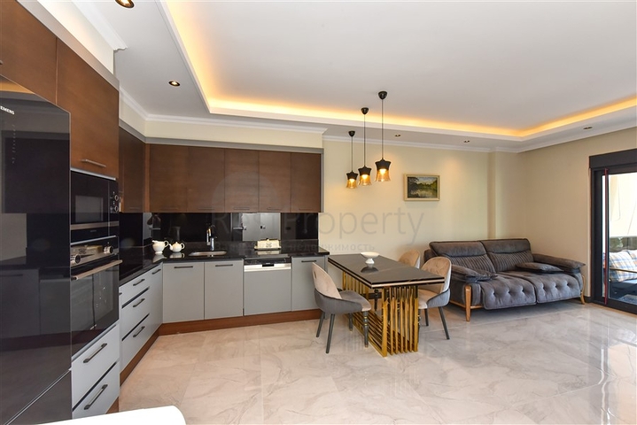 One-bedroom apartment with sea view