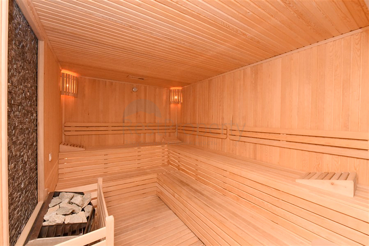 One-bedroom apartment with sea view