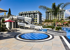 One-bedroom apartment with sea view