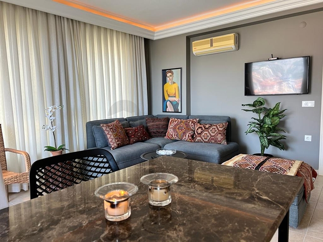 1+1 apartment in the center of Alanya