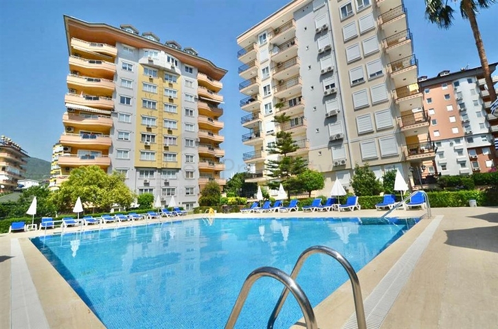 1+1 apartment in the center of Alanya