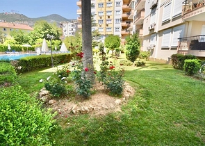 1+1 apartment in the center of Alanya