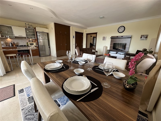 A 2+1 apartment in a complex with a family concept in the Tosmur area.