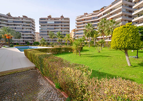 A 2+1 apartment in a complex with a family concept in the Tosmur area.