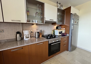 A 2+1 apartment in a complex with a family concept in the Tosmur area.