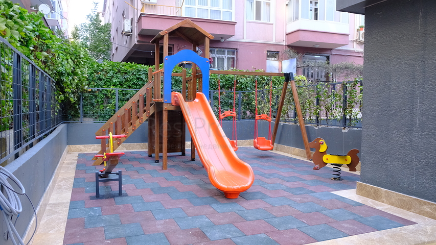 2+1 apartment in a new residential complex 2 minutes from the metro.