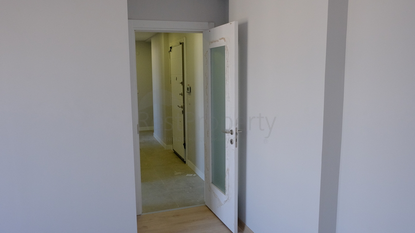 2+1 apartment in a new residential complex 2 minutes from the metro.