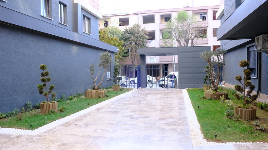 2+1 apartment in a new residential complex 2 minutes from the metro.