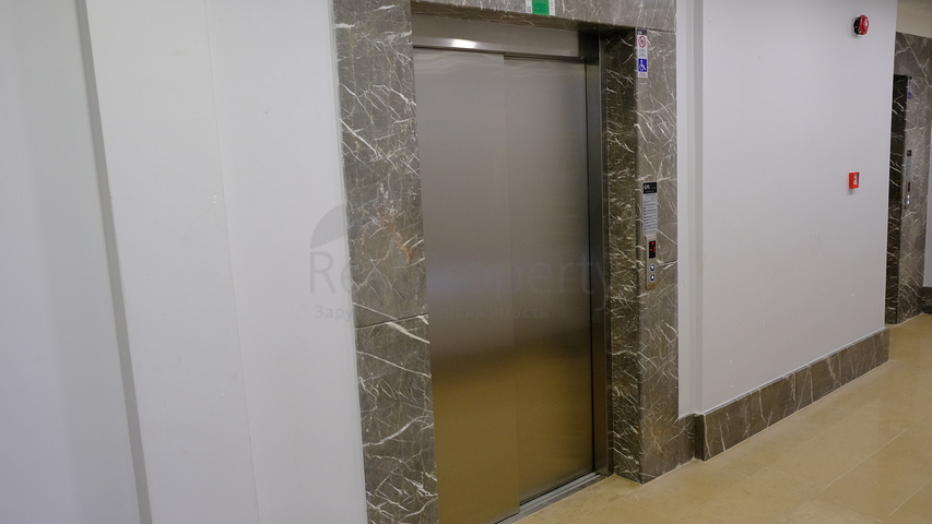 2+1 apartment in a new residential complex 2 minutes from the metro.