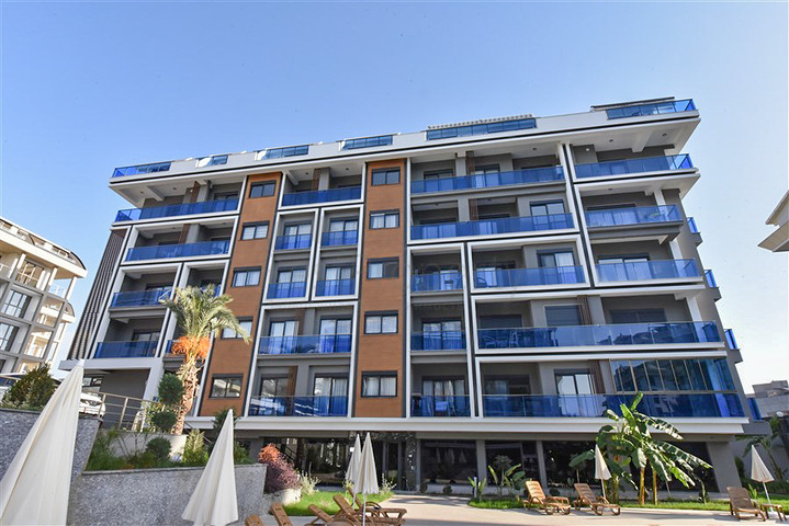 1+1 apartment for rent in a new complex in Kargicak district