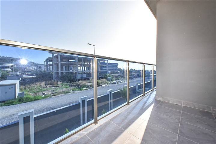 1+1 apartment for rent in a new complex in Kargicak district