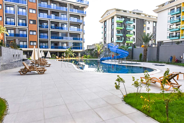 1+1 apartment for rent in a new complex in Kargicak district