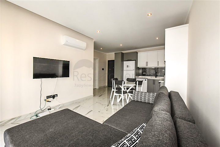 1+1 apartment for rent in a new complex in Kargicak district