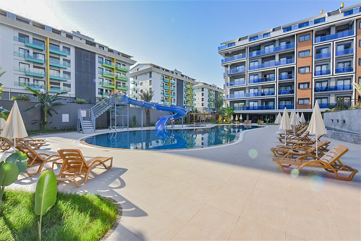 1+1 apartment for rent in a new complex in Kargicak district