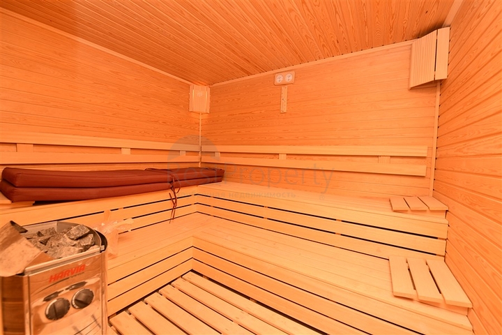 Large 2+1 apartment in Mahmutlar district 