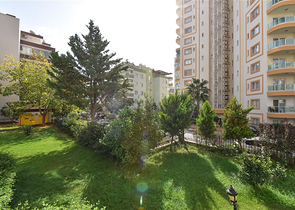 Large 2+1 apartment in Mahmutlar district 