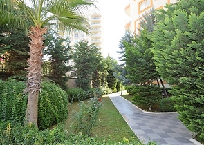 Large 2+1 apartment in Mahmutlar district 