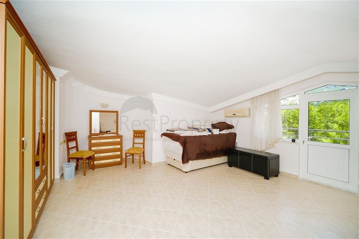 2+1 penthouse with sea view