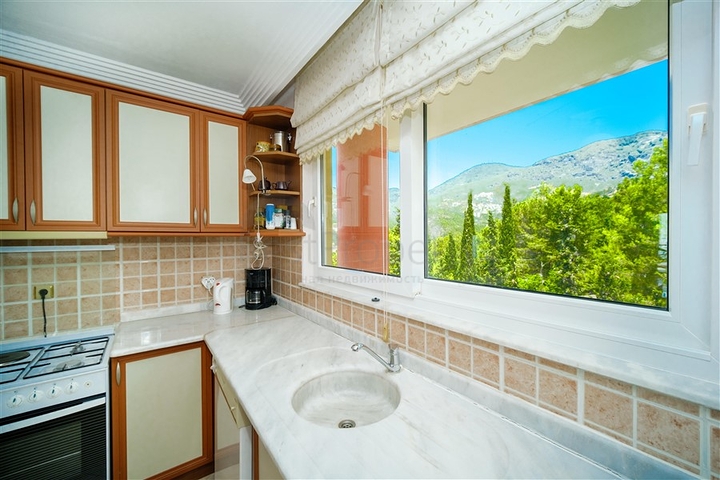 2+1 penthouse with sea view