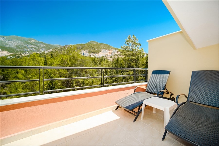 2+1 penthouse with sea view