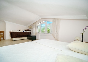 2+1 penthouse with sea view