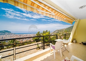 A 2+1 apartment with the best view characteristics in Alanya.