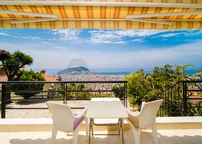A 2+1 apartment with the best view characteristics in Alanya.