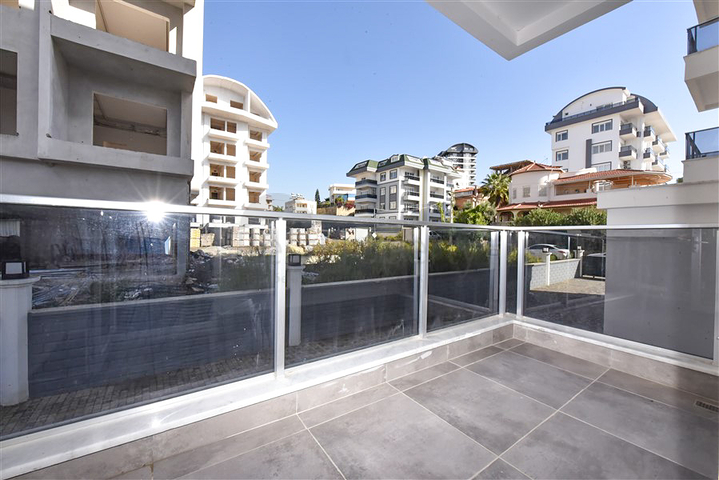 Furnished 1+1 Apartment in Avsallar with Pool & Sauna, 1.5 km from the Sea