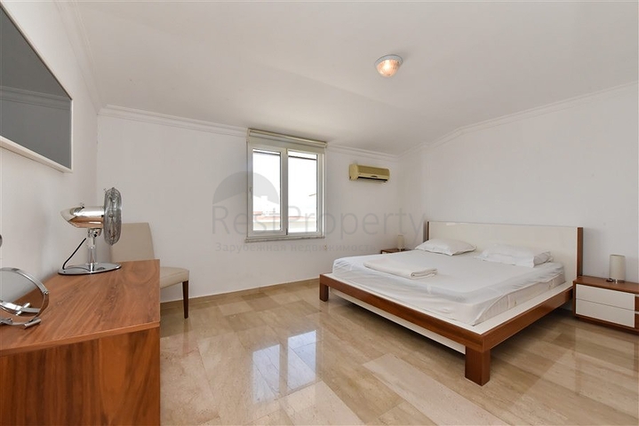 Apartment 3+1 with residence permit in Tosmur district