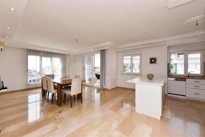 Apartment 3+1 with residence permit in Tosmur district