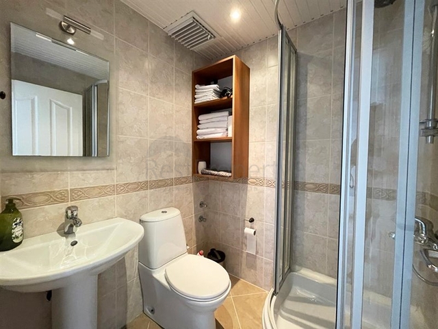 2+1 apartment with panoramic mountain views in Tosmur area