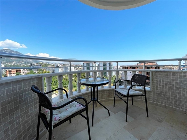 2+1 apartment with panoramic mountain views in Tosmur area