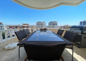 2+1 apartment with panoramic mountain views in Tosmur area