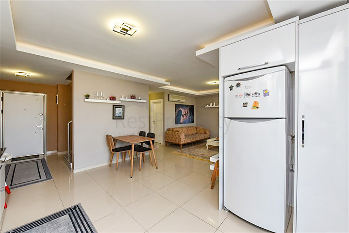 Furnished 2+1 penthouse just 200 meters from the sea