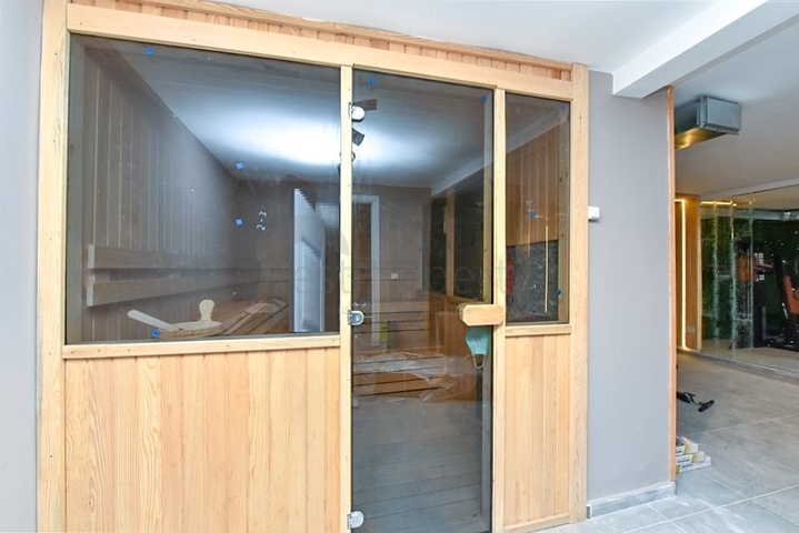 One-bedroom apartment with access to the garden in the center of Alanya