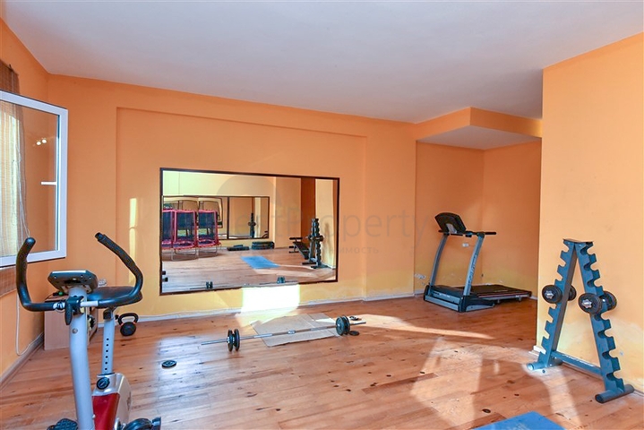 2+1 apartment for a large family in Tosmur district 