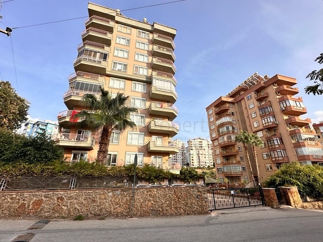 2+1 apartment for a large family in Tosmur district 