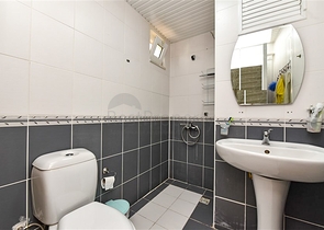 2+1 apartment for a large family in Tosmur district 