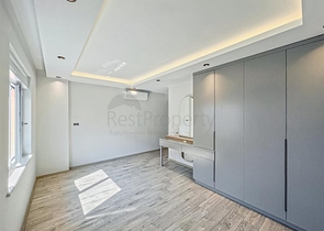 Large apartment with stunning views of the Mediterranean Sea