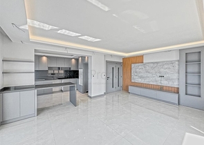 Large apartment with stunning views of the Mediterranean Sea