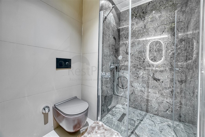 Apartment on the first coastline in a premium class complex