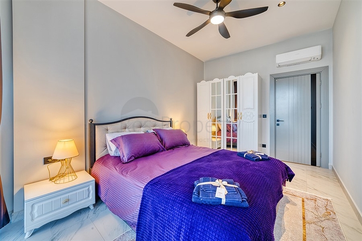 Apartment on the first coastline in a premium class complex