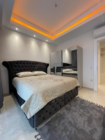 One-bedroom furnished apartment in a new complex in Mahmutlar