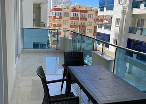 One-bedroom furnished apartment in a new complex in Mahmutlar